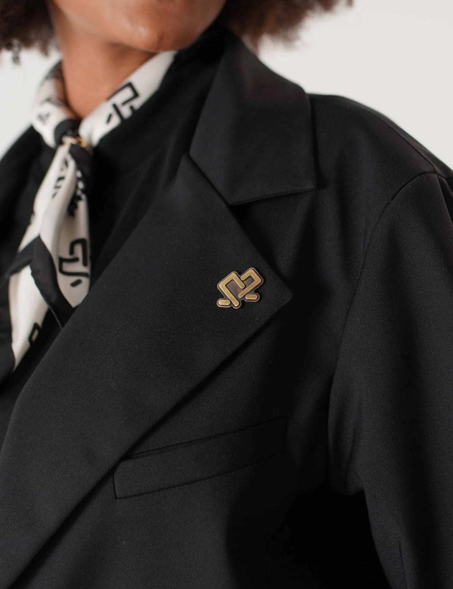 BLAZER OVERSIZED NEGRO