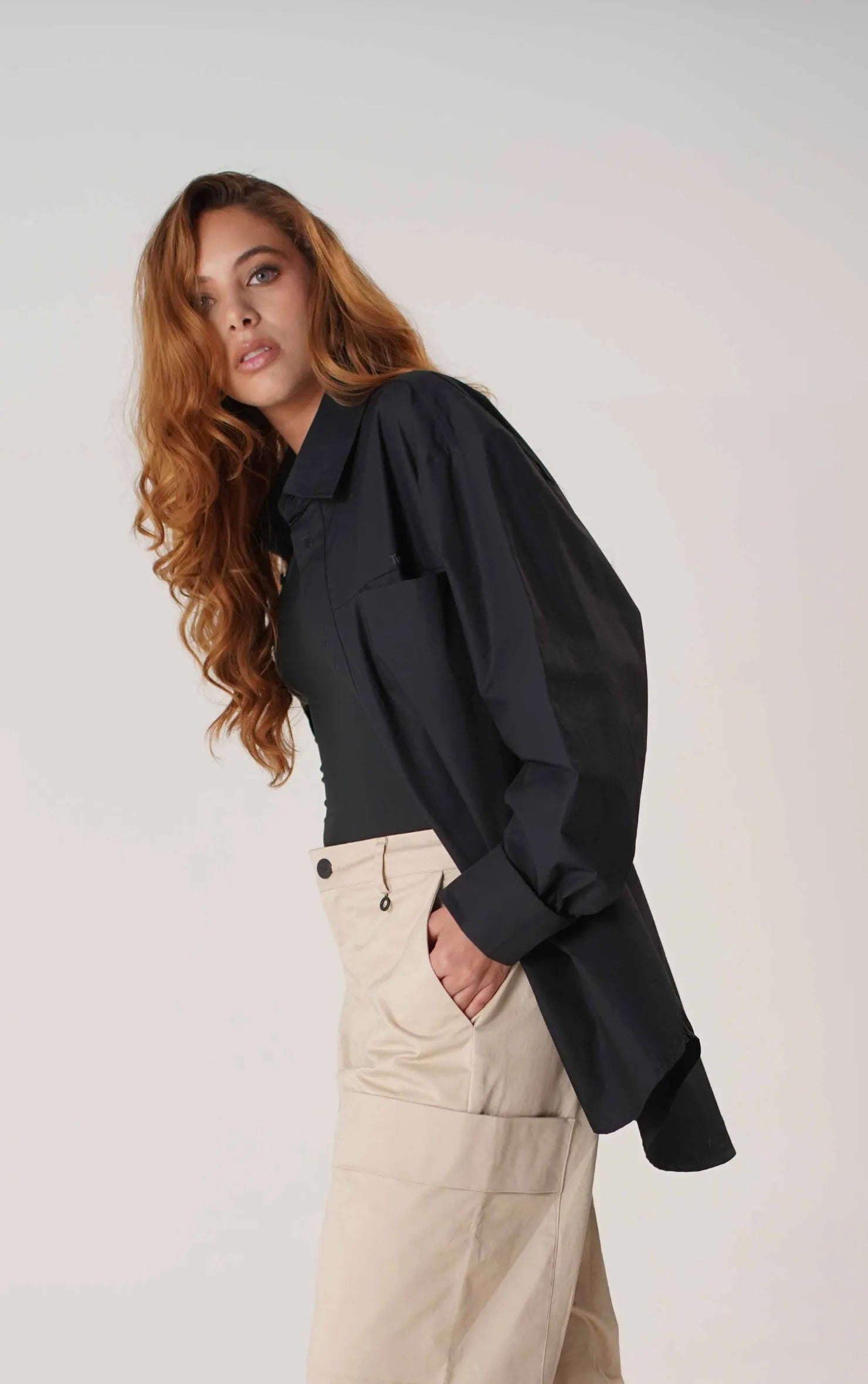CAMISA_OVERSIZED_UNISEX_MUJER