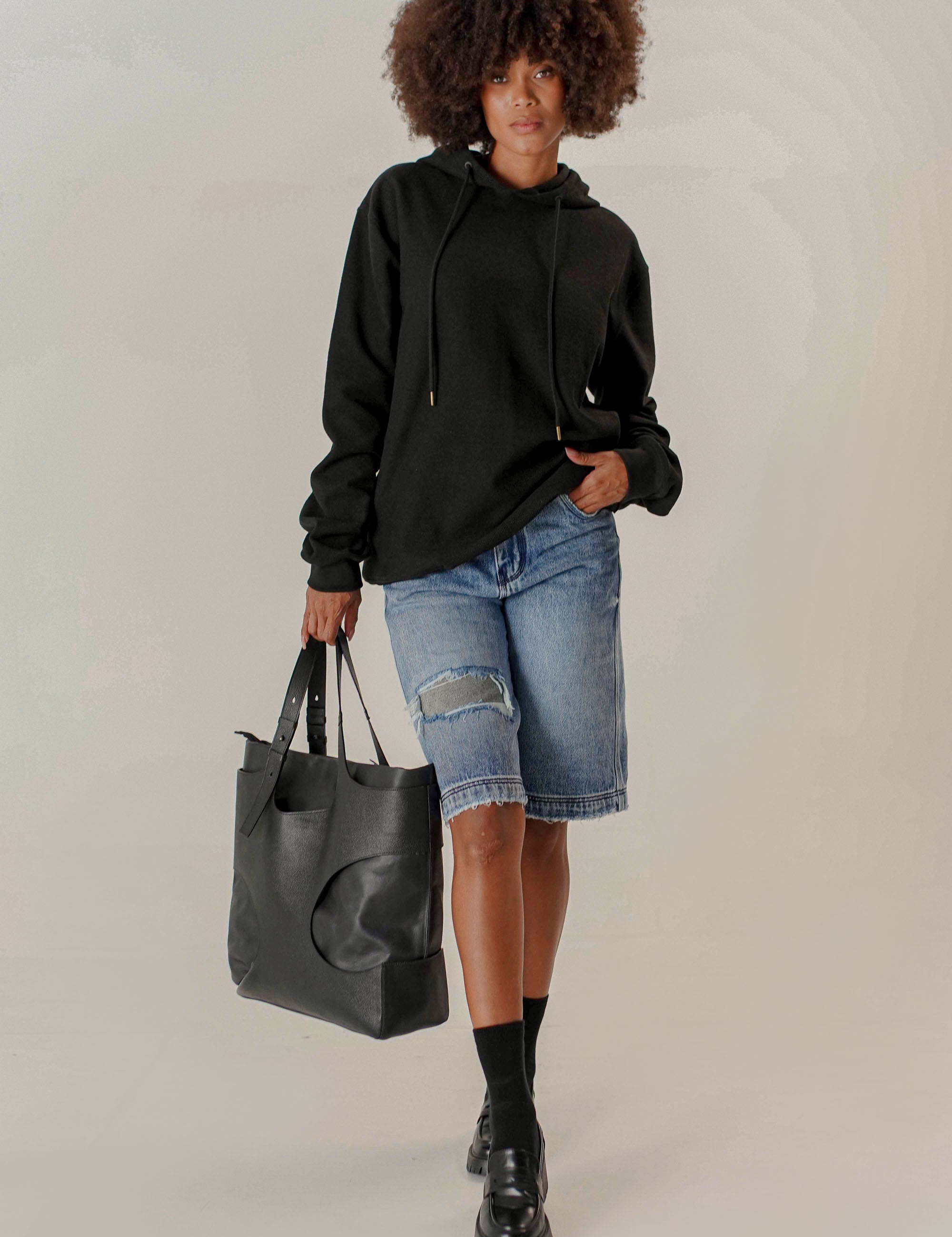 HOODIE OVERSIZE UNISEX NEGRO 