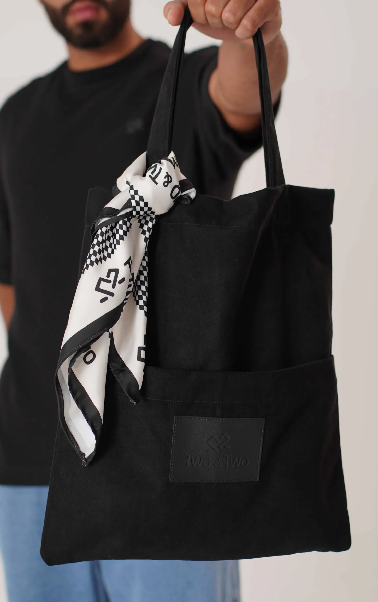 Tote Bag Negra Two And Two